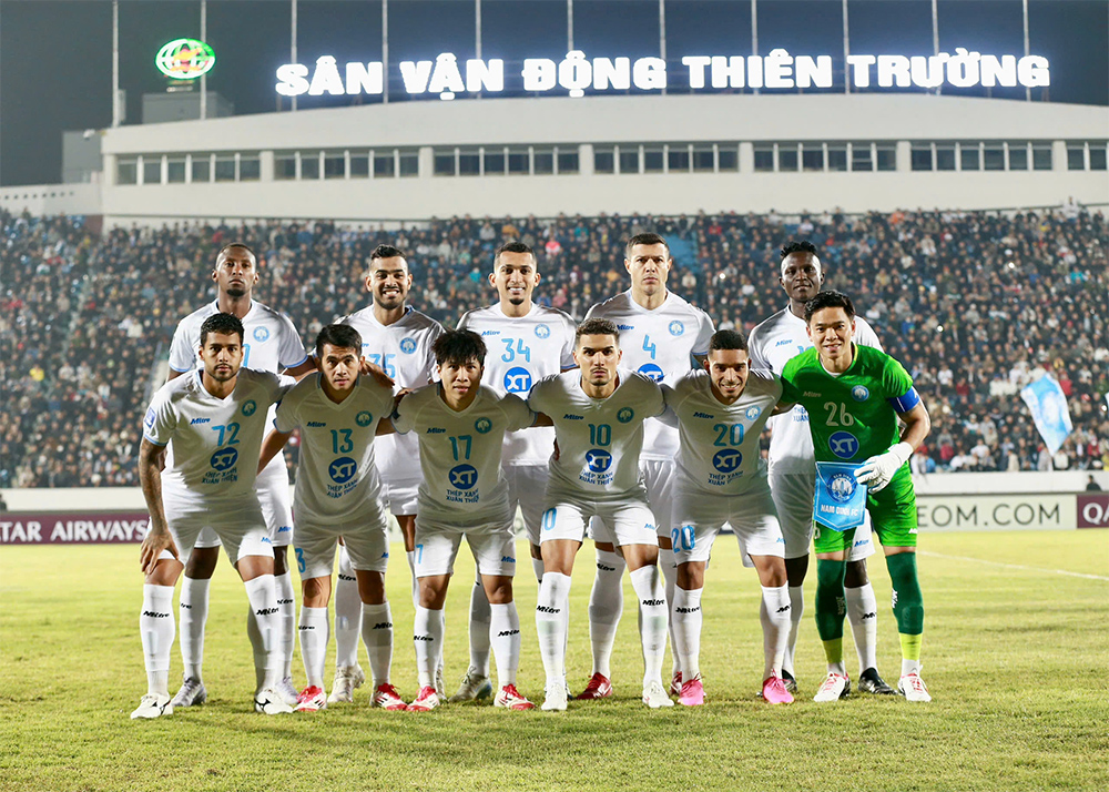 Bình luận: Đường dài dốc dựng

